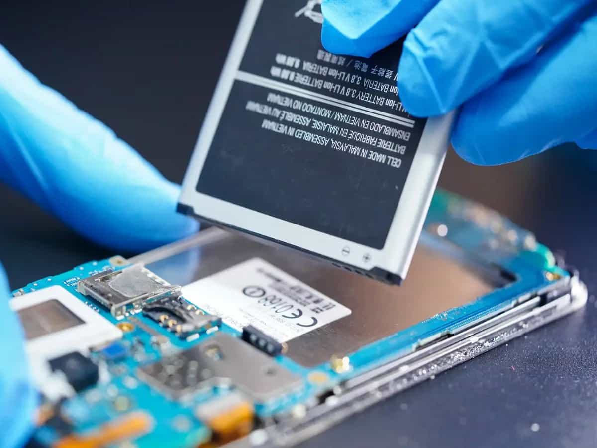Smartphone longevi: ecco il nuovo regolamento della Commissione Europea