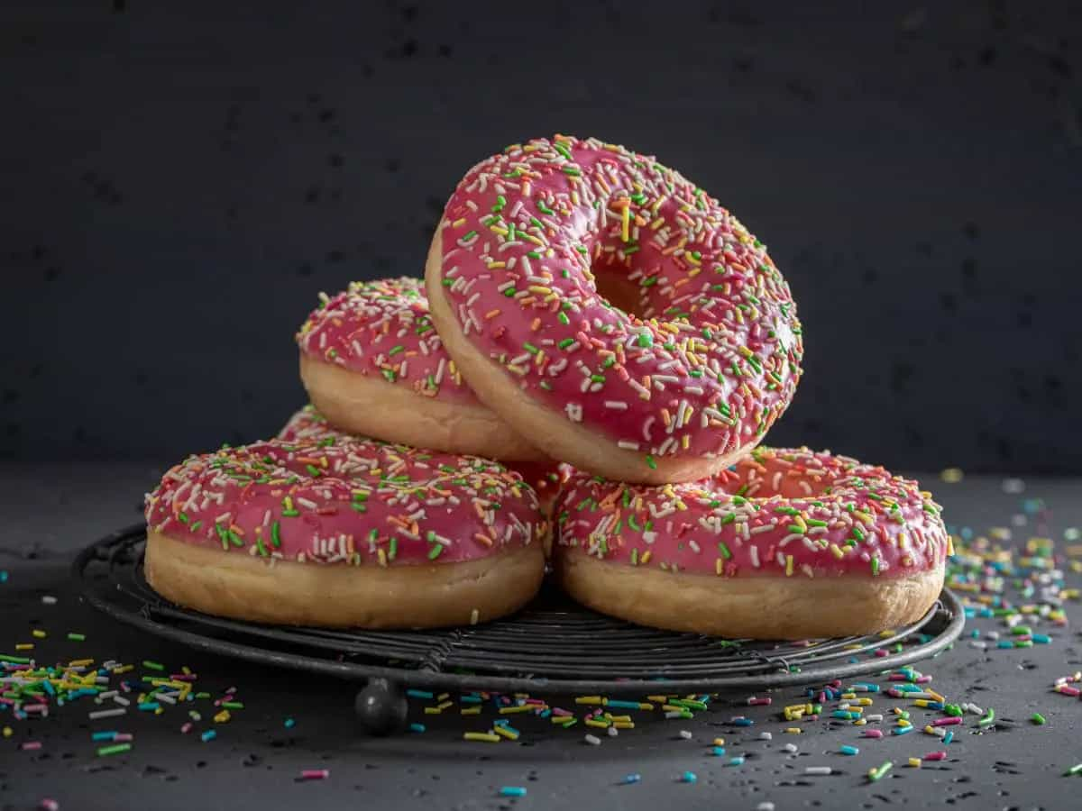 Qual è la differenza tra ciambella e donut?