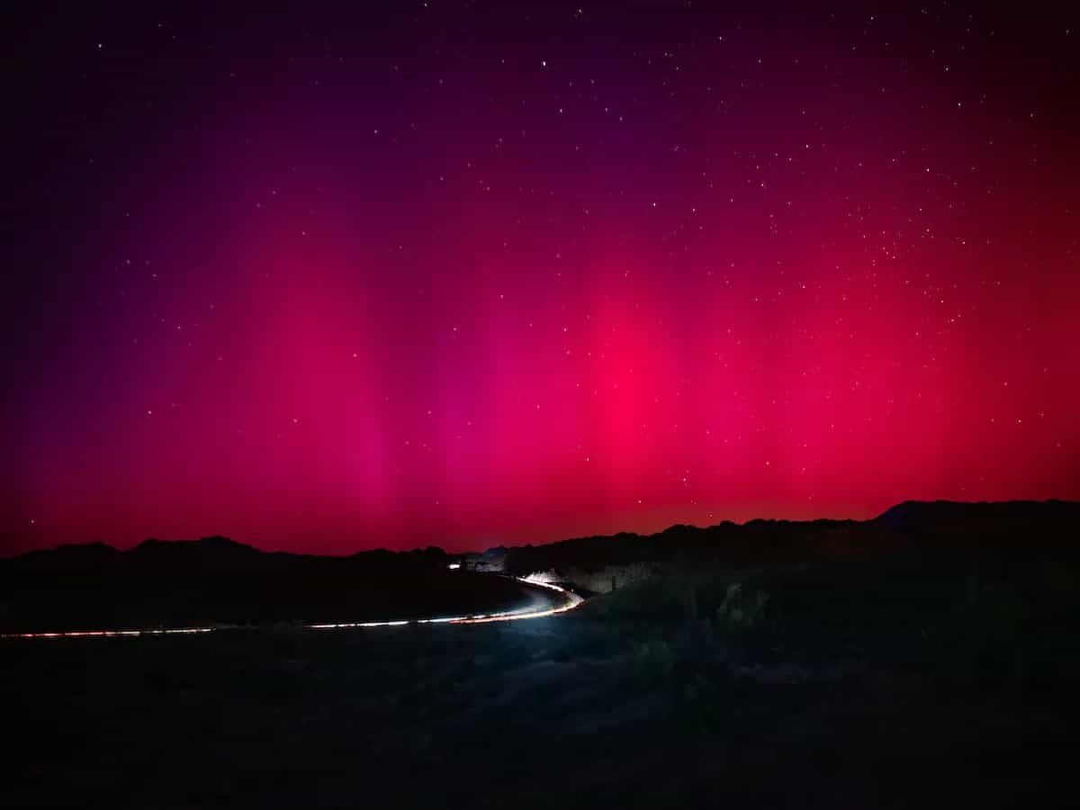 Qual è la differenza tra tempesta solare e aurora boreale