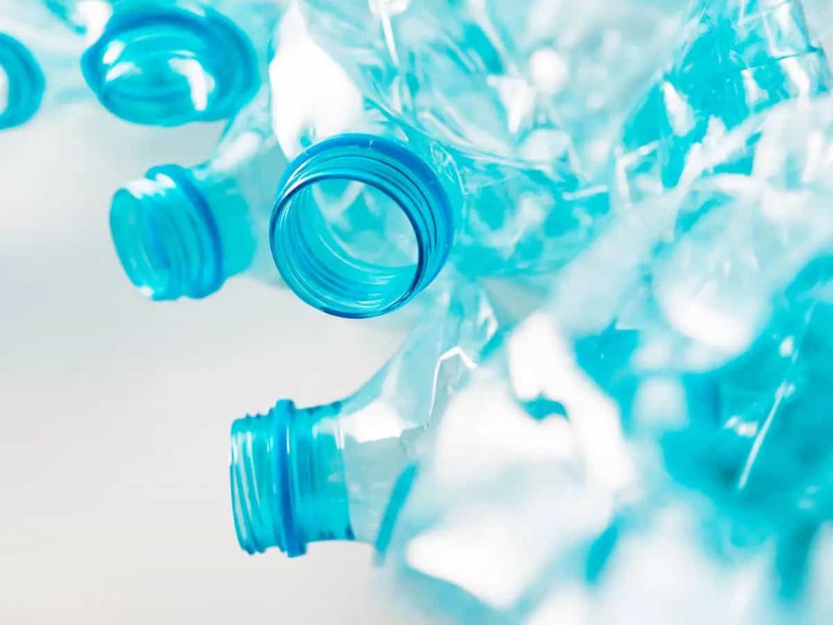 Morbo di Parkinson, la cura potrebbe arrivare dai rifiuti di plastica