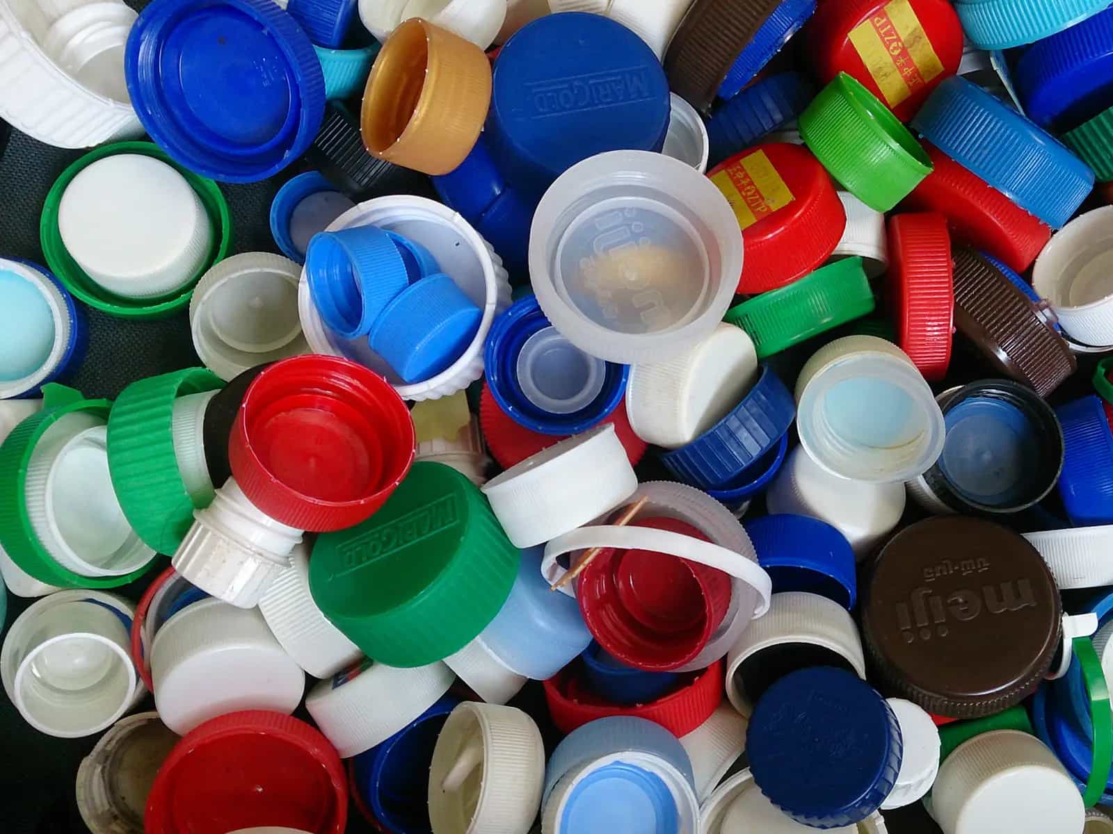 Calcestruzzo plastica riciclata e raggi gamma il futuro delle costruzioni secondo il MIT