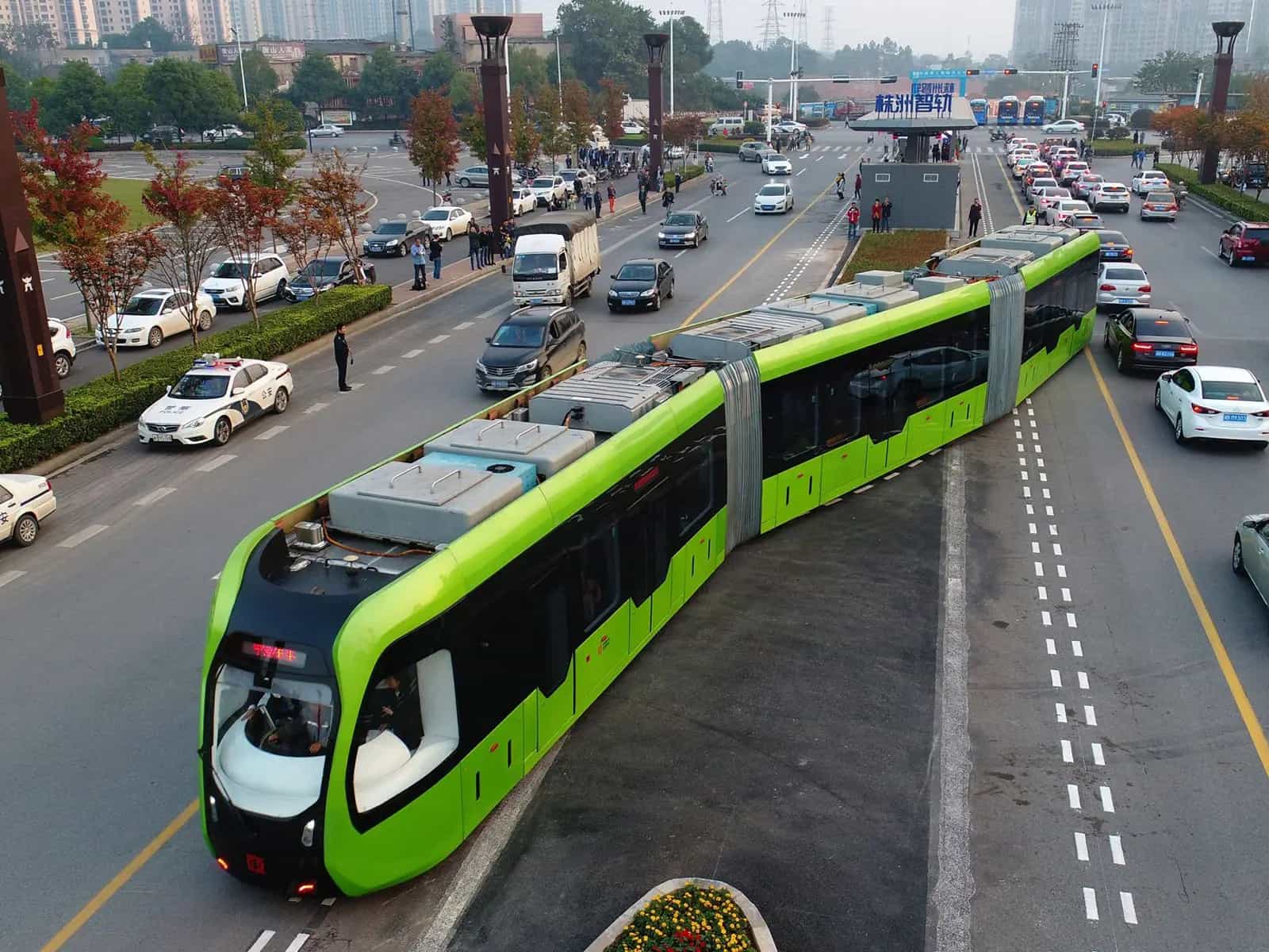 In arrivo il treno ecologico e senza rotaie che si guida da solo