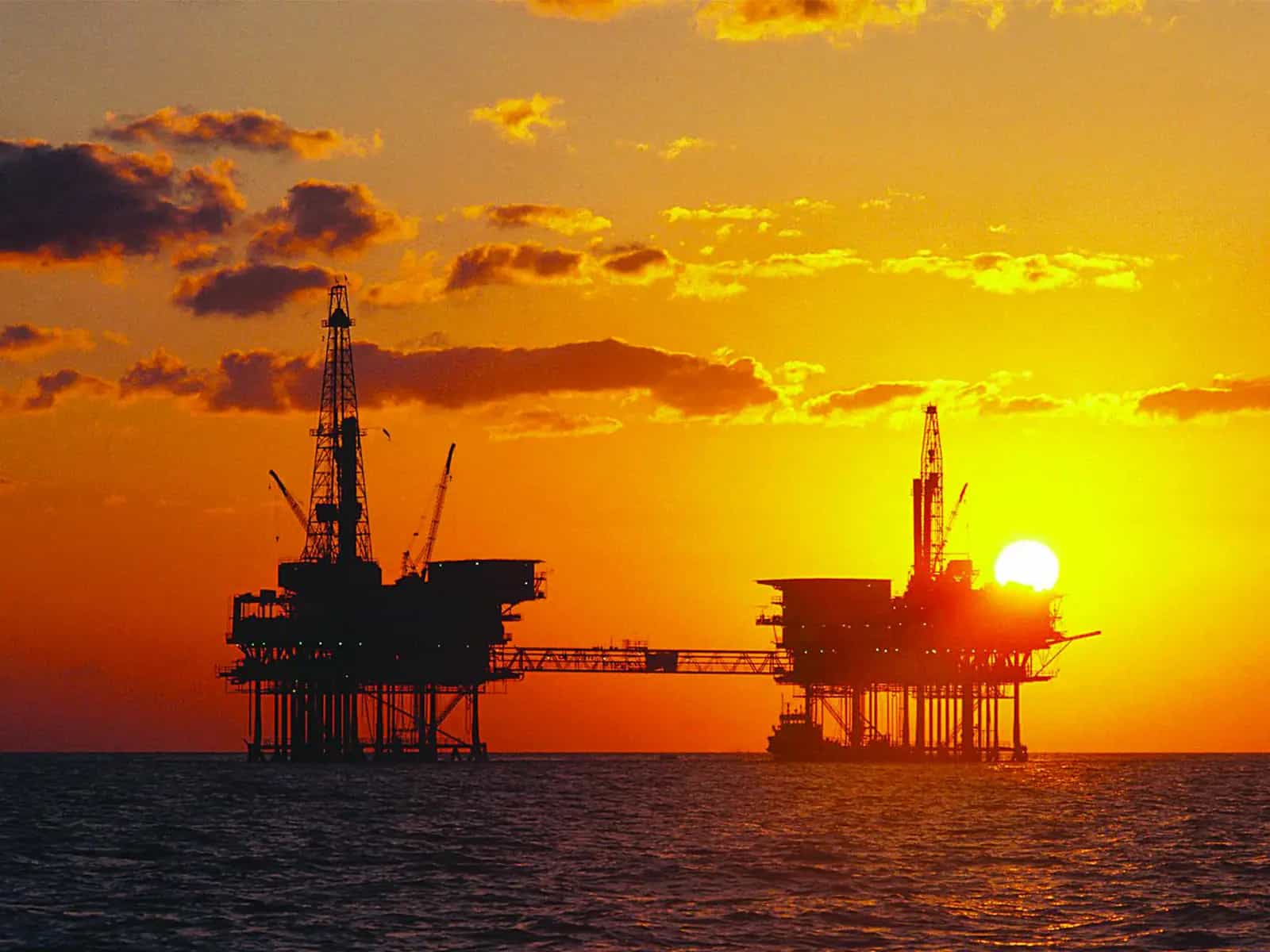Petrolio e gas vietati della Francia entro il 2040