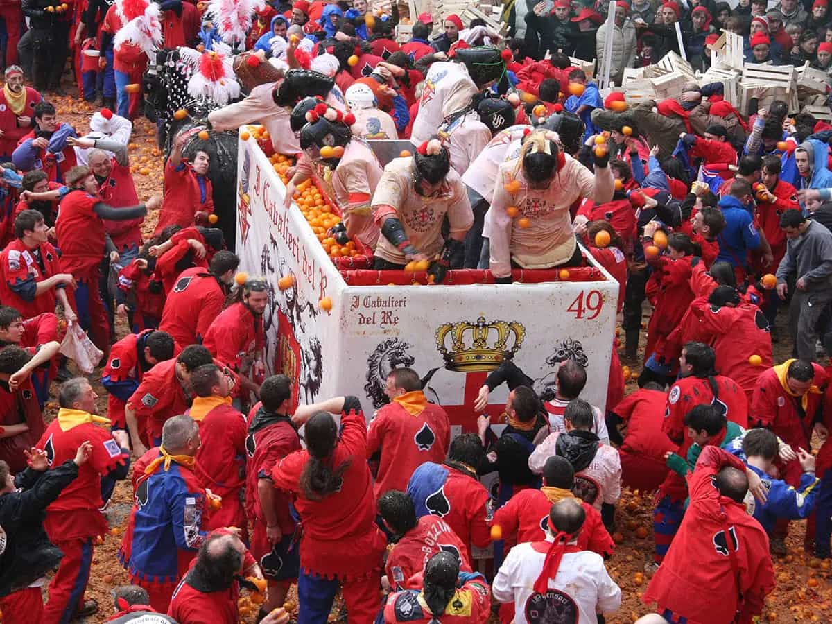Carnevale di Ivrea battaglia delle arance
