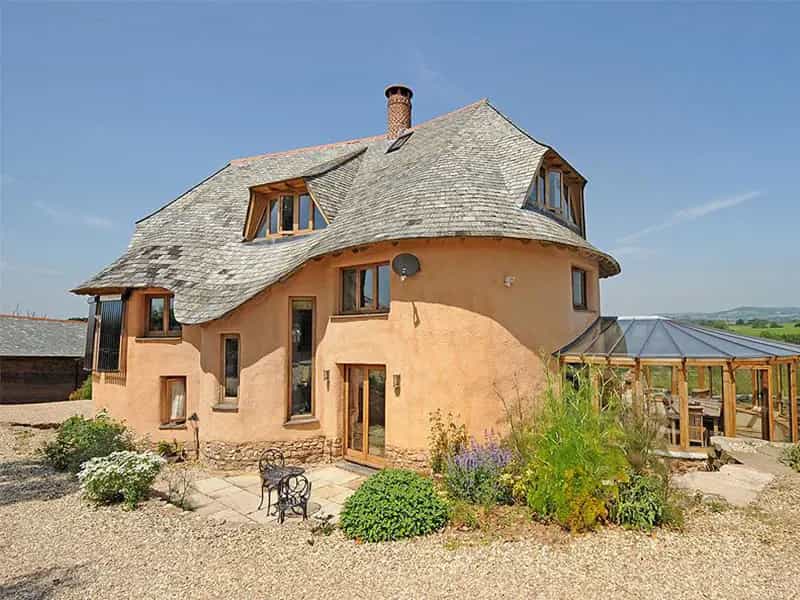 cob house