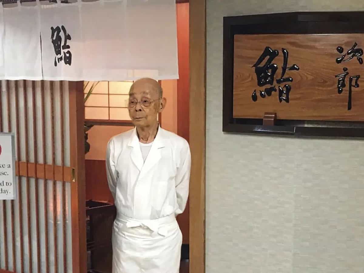 Il migliore ristorante sushi del mondo perde le tre stelle Michelin