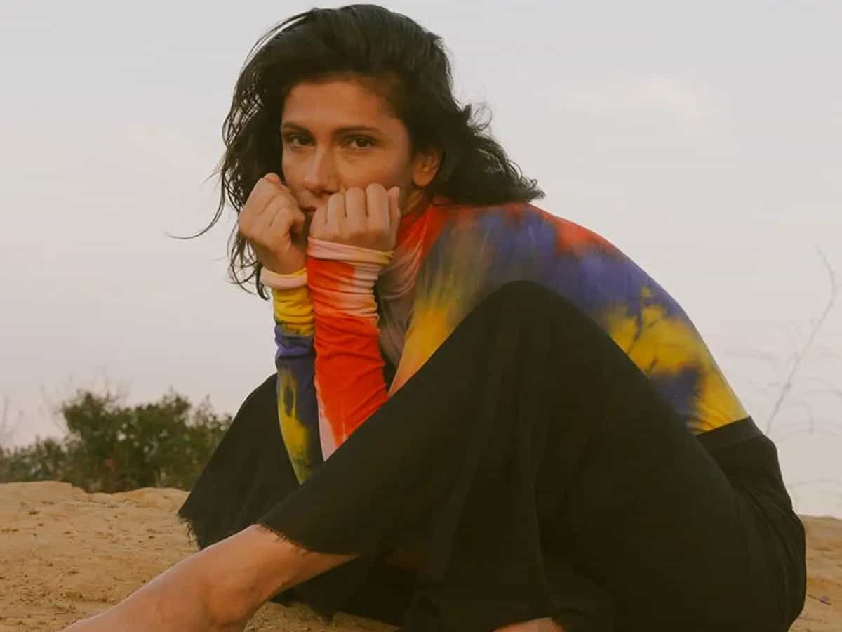 Elisa adotta alberi