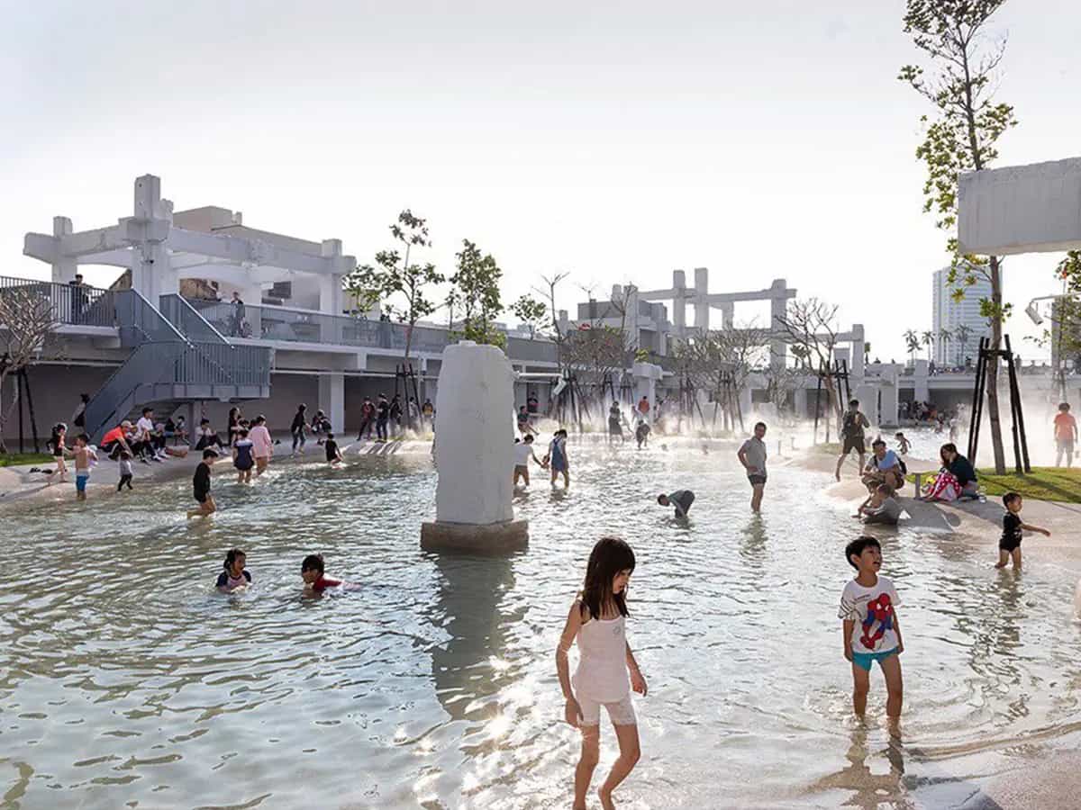 Da centro commerciale a lago urbano