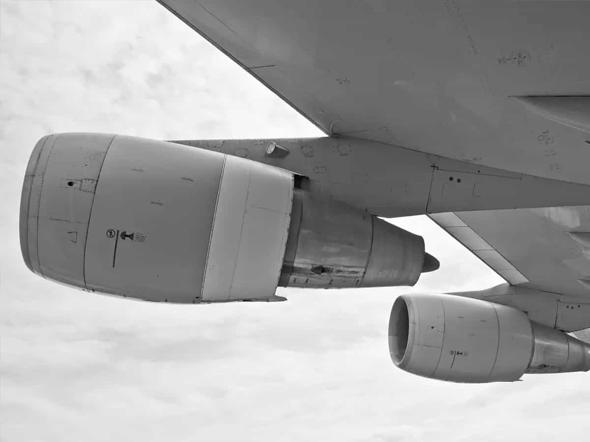 Rolls Royce motore aereo emissioni