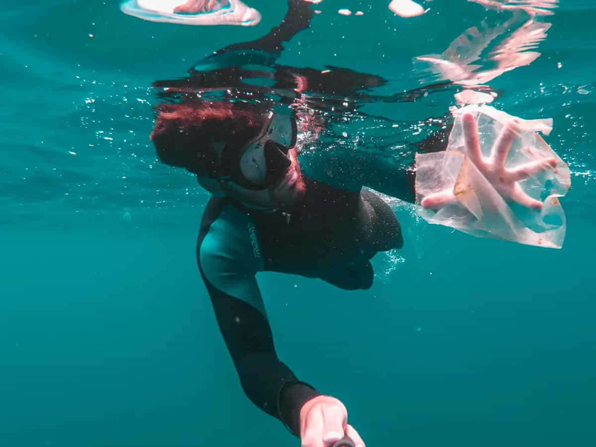 Plastica fondali oceano