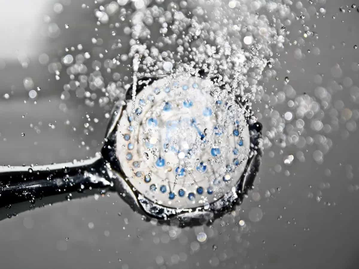 risparmiare acqua doccia