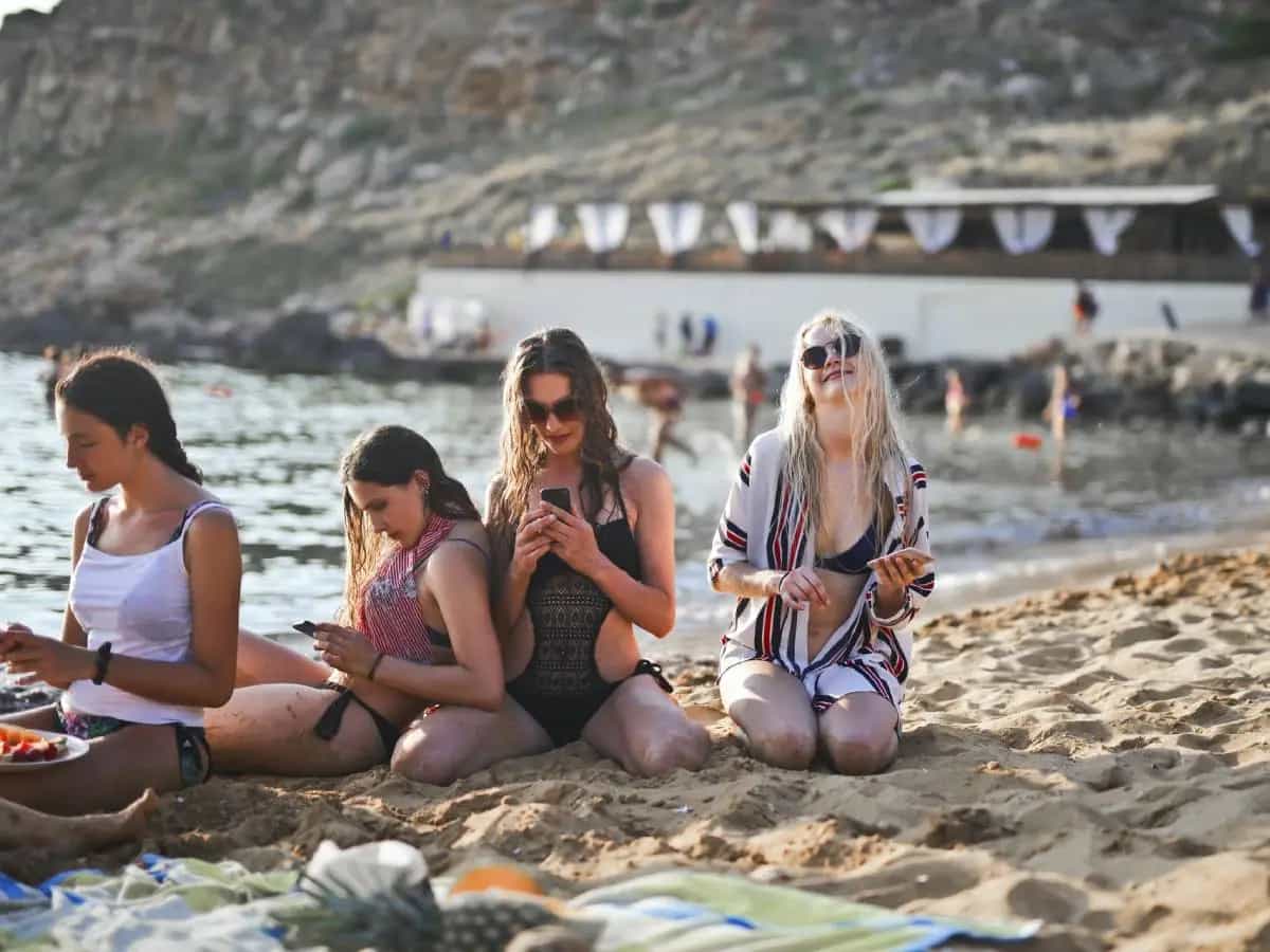 giornata in spiaggia ecofriendly