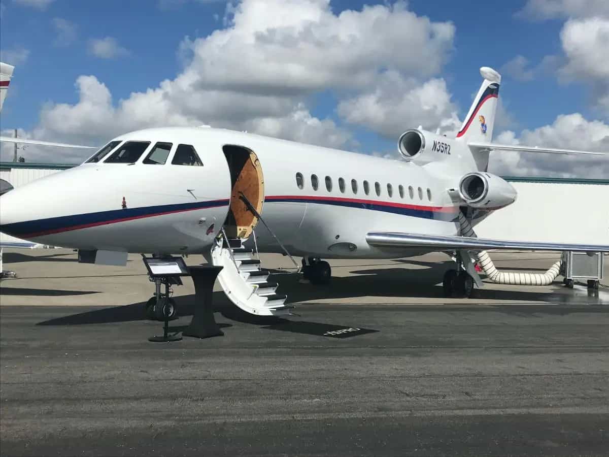 Jet privati e inquinamento, qual è l’impatto dei mezzi usati dai super ricchi