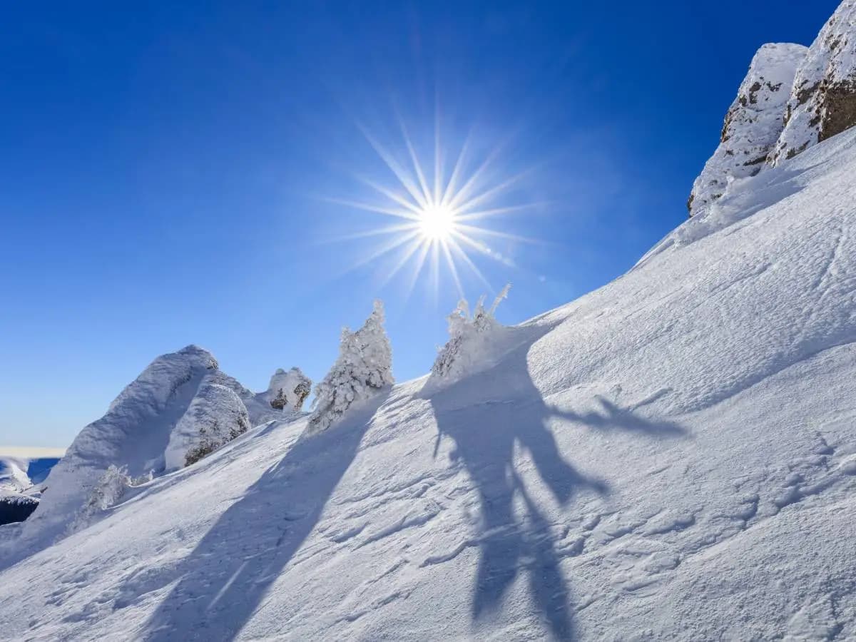 Scottature in montagna: pericoli e rimedi