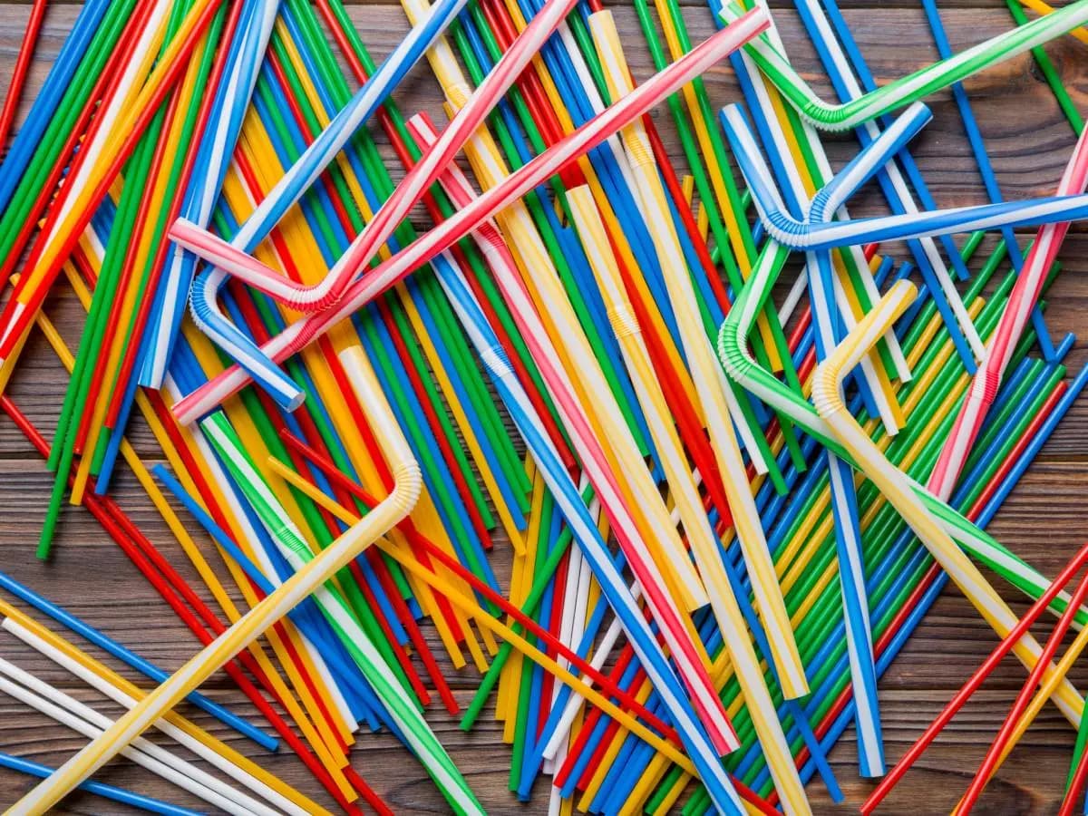 Cannucce: quali rimangono più a lungo nell’ambiente?
