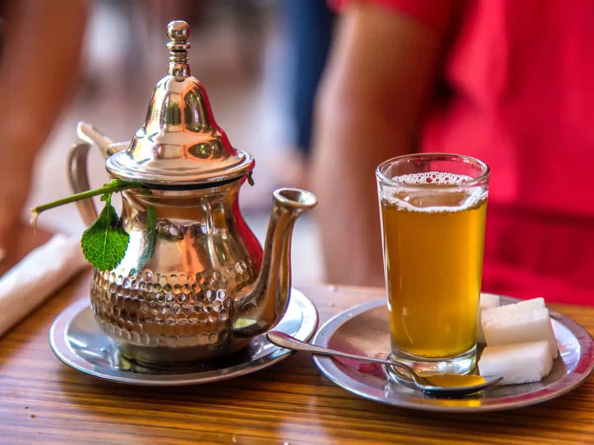 Tè marocchino, la ricetta: ecco come si prepara