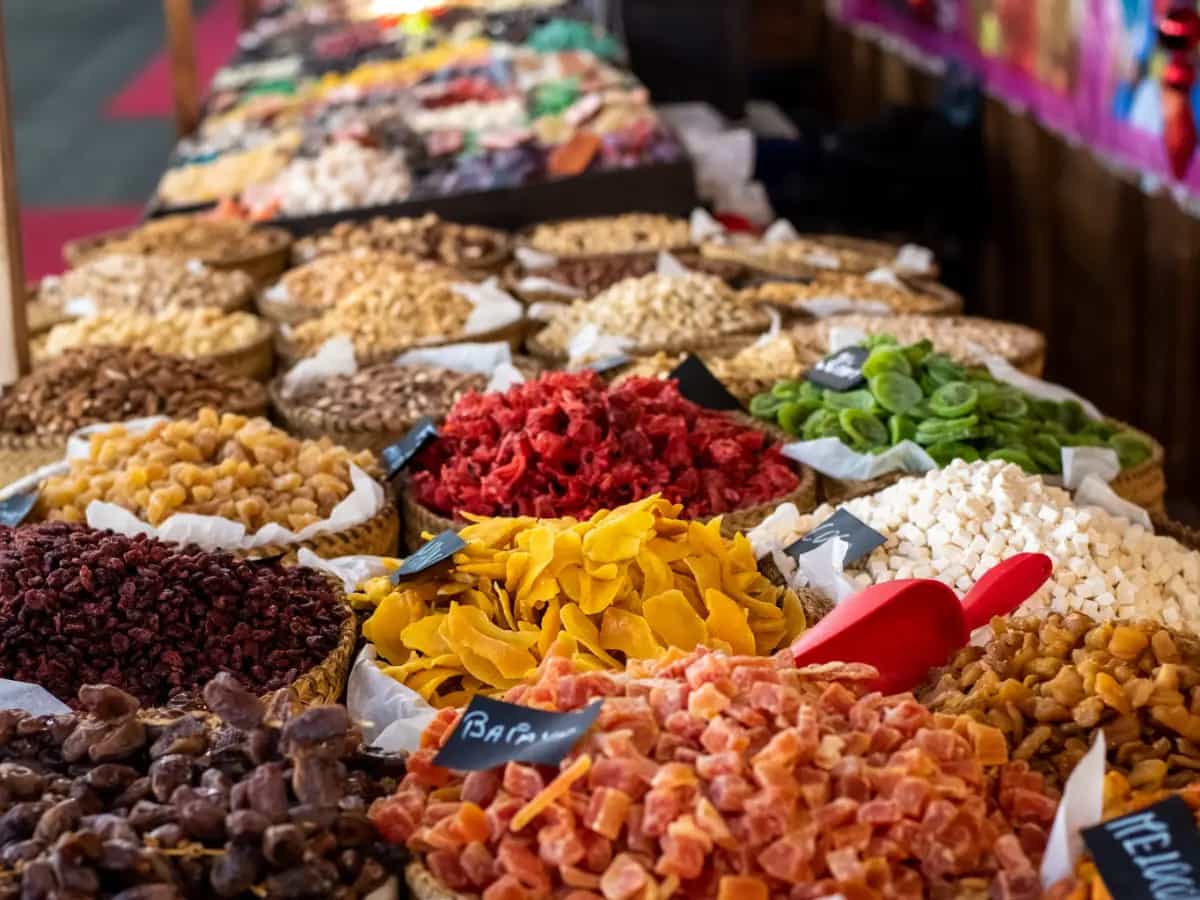 Caramelle barba di drago cinesi: cosa sono le dragon beard candy