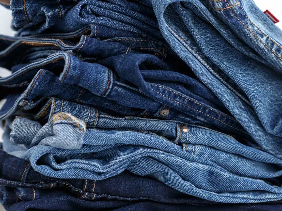 Quanto inquinano i jeans che indossiamo?