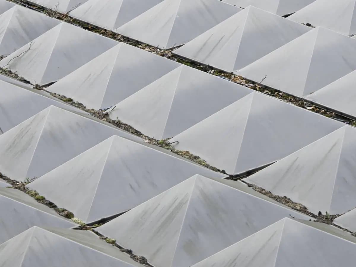 Tetti, i nuovi pannelli di rivestimento che abbassano la temperatura