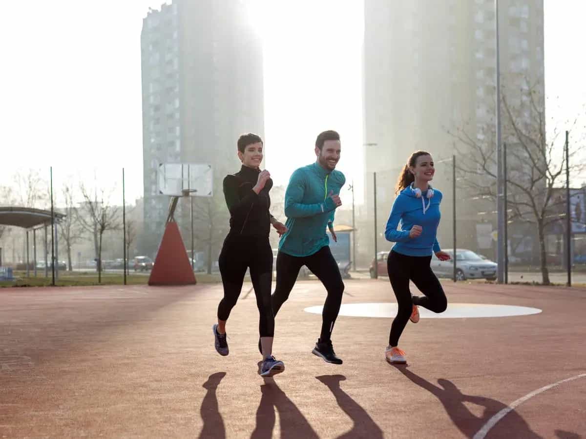 Inquinamento aria, riduce anche i benefici dell’esercizio fisico