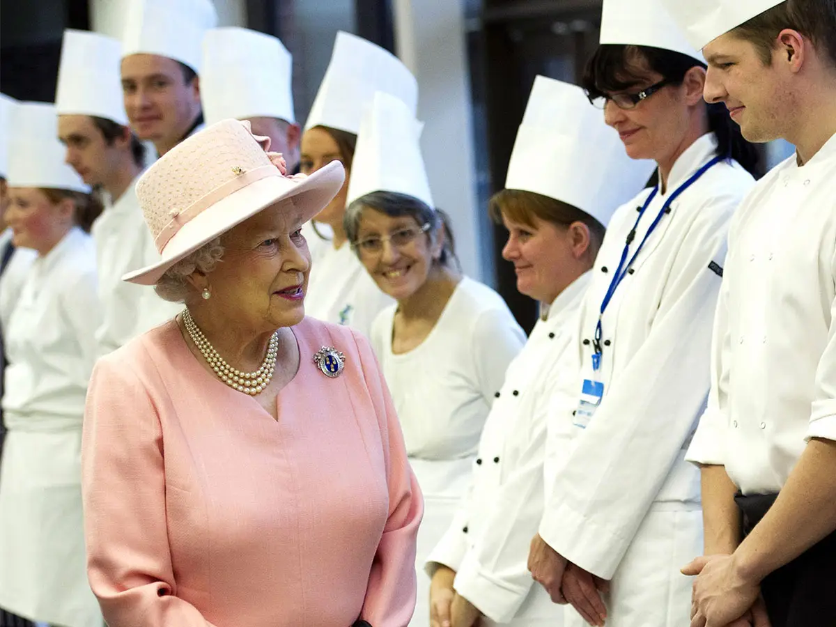 La reina busca cocinero
