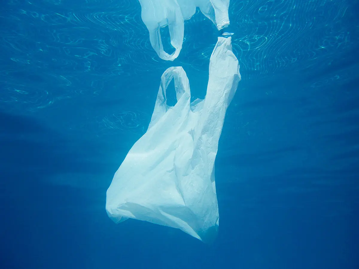 Plástico océanos