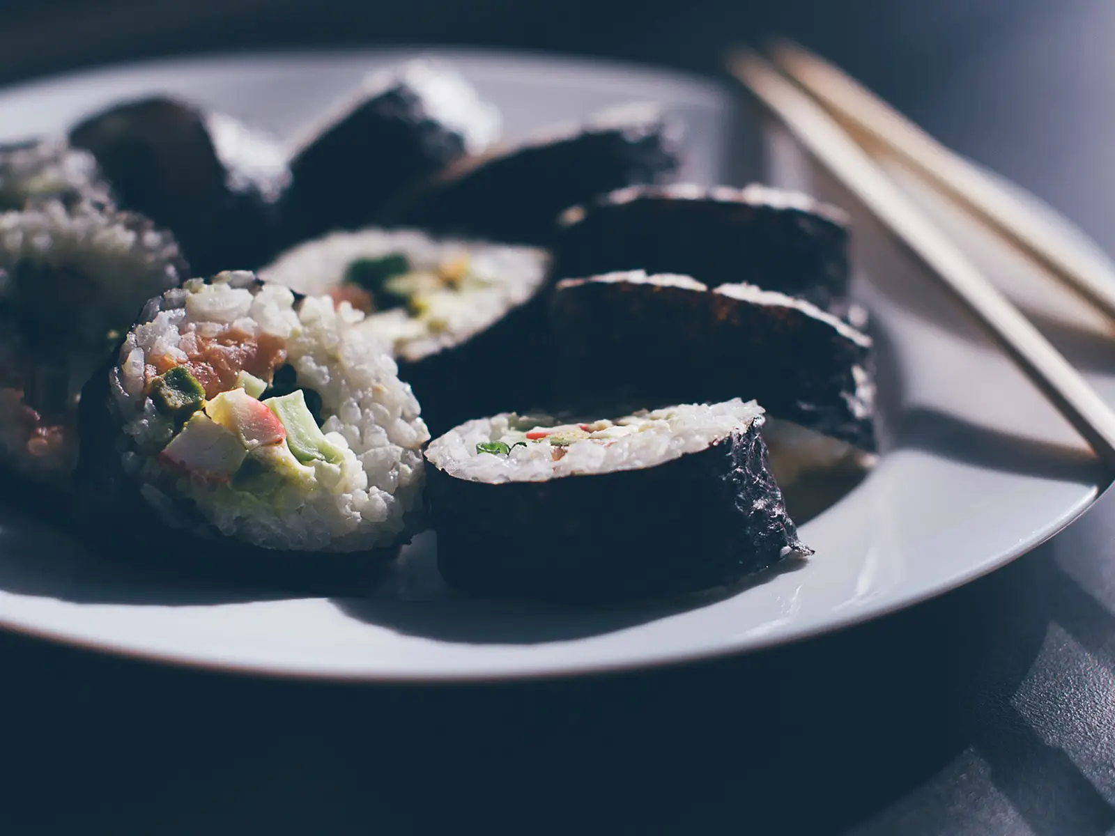 California Roll: una leccornia versione sushi inventata in... Canada?