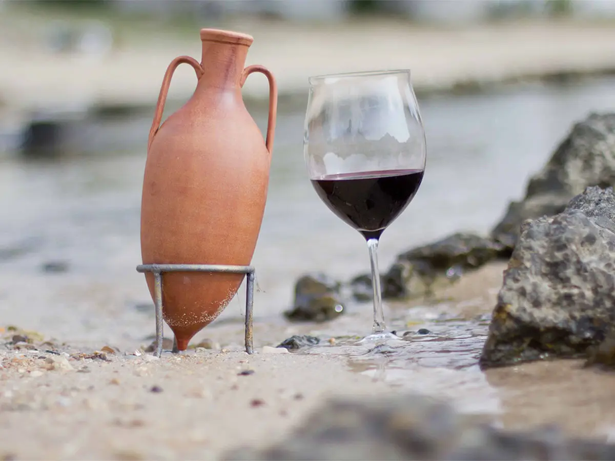 Un vino di 6000 anni fa riscrive la storia della Sicilia