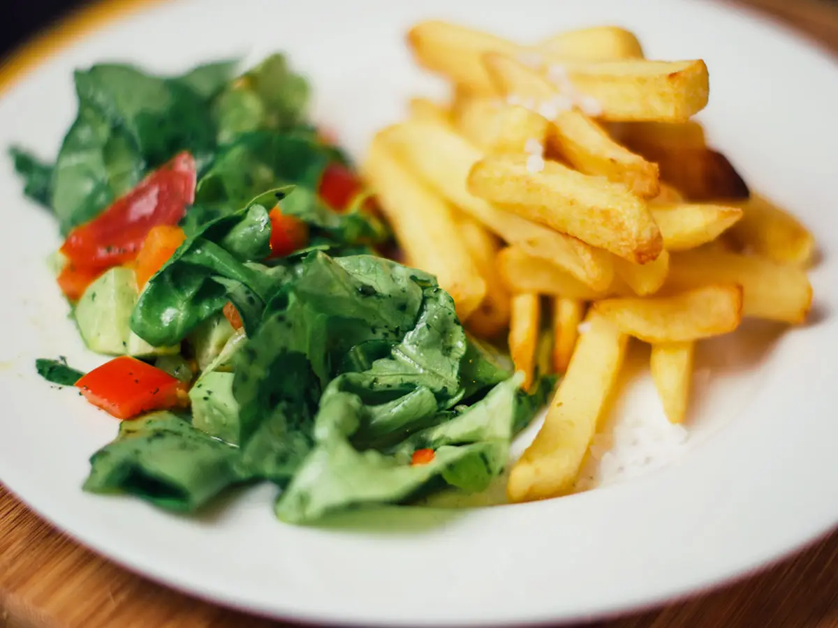 Le patatine fritte sono piu sane della vostra insalata