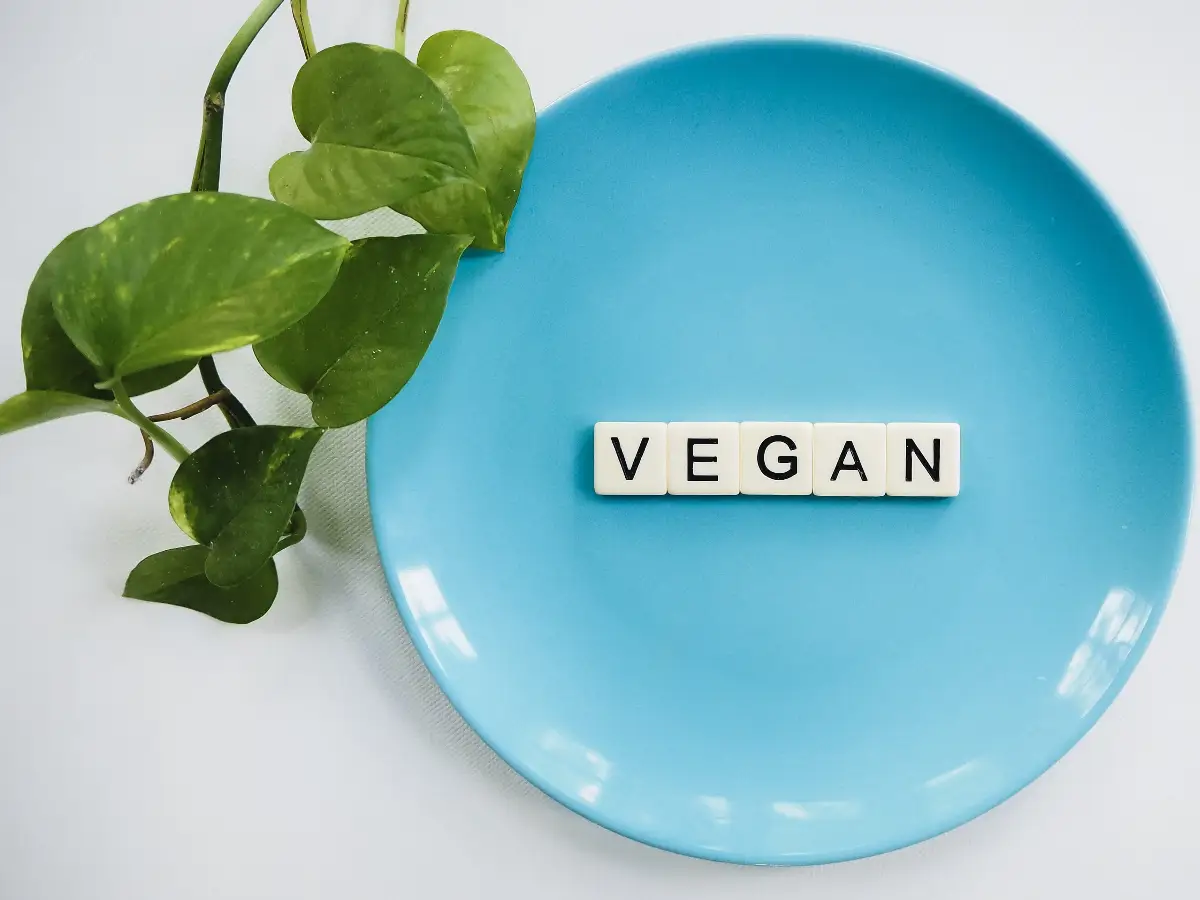 Veganuary è una sfida che propone alle persone di seguire una dieta vegana per tutto il mese di gennaio