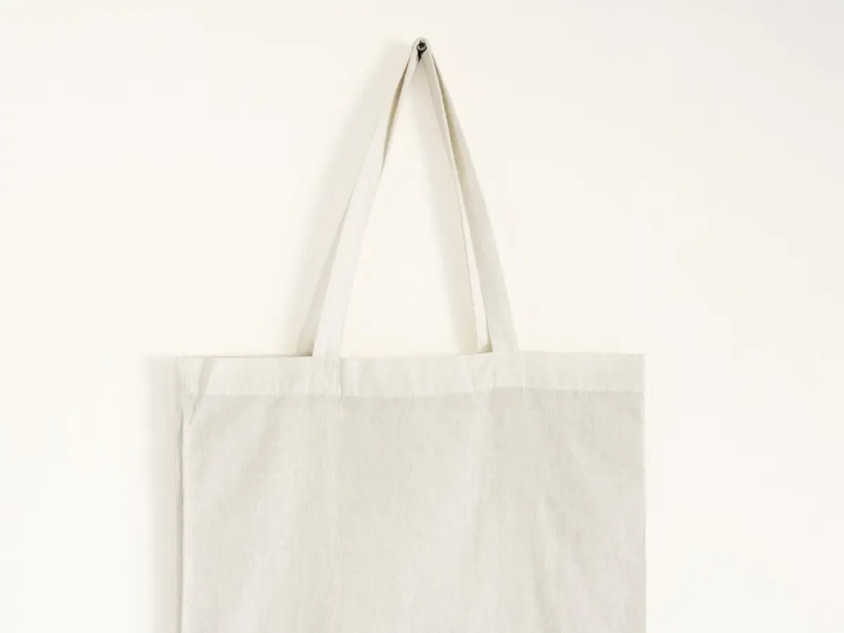Stop alle tote bag