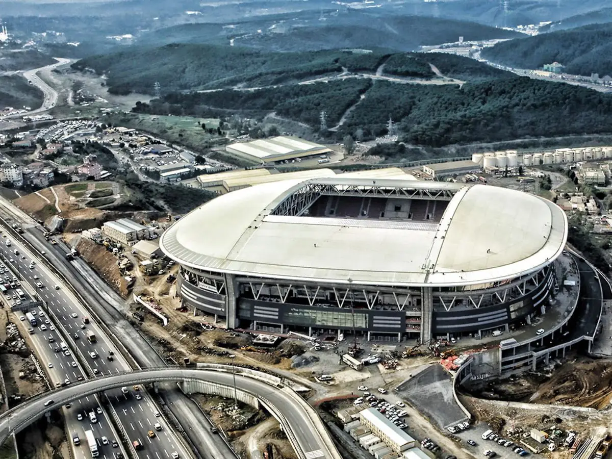 Lo stadio del Galatasaray conquista il record di energia solare prodotta